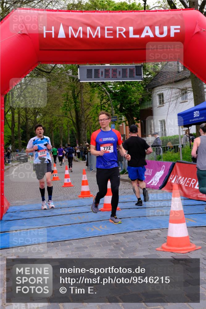 19.04.2026 - Hammer Lauf Tim E. http://msf.ph/oto/9546215 19.04.2026 12:36:25 Ziel 259, 282, 336, 444, 772, 1131, 1923 meine-sportfotos.de