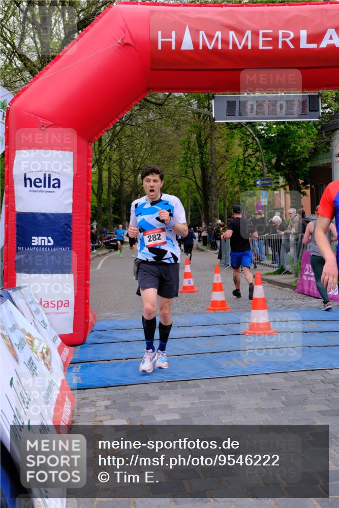 19.04.2026 - Hammer Lauf Tim E. http://msf.ph/oto/9546222 19.04.2026 12:36:26 Ziel 259, 282, 336, 444, 772, 1131, 1924 meine-sportfotos.de