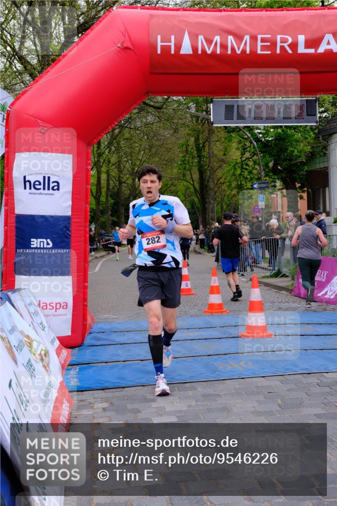 19.04.2026 - Hammer Lauf Tim E. http://msf.ph/oto/9546226 19.04.2026 12:36:26 Ziel 259, 282, 336, 444, 772, 1131, 1924 meine-sportfotos.de