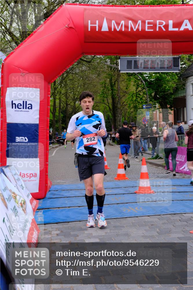 19.04.2026 - Hammer Lauf Tim E. http://msf.ph/oto/9546229 19.04.2026 12:36:26 Ziel 259, 282, 336, 444, 772, 1131, 1924 meine-sportfotos.de