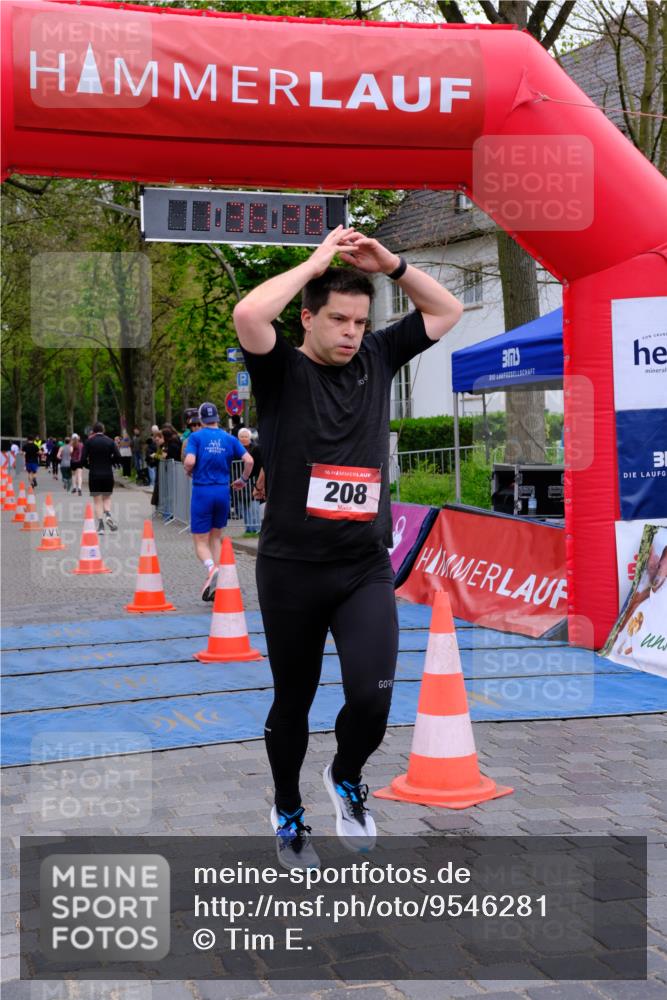 19.04.2026 - Hammer Lauf Tim E. http://msf.ph/oto/9546281 19.04.2026 12:36:36 Ziel 133, 208, 859, 1022, 1037, 1319, 1878, 1924 meine-sportfotos.de