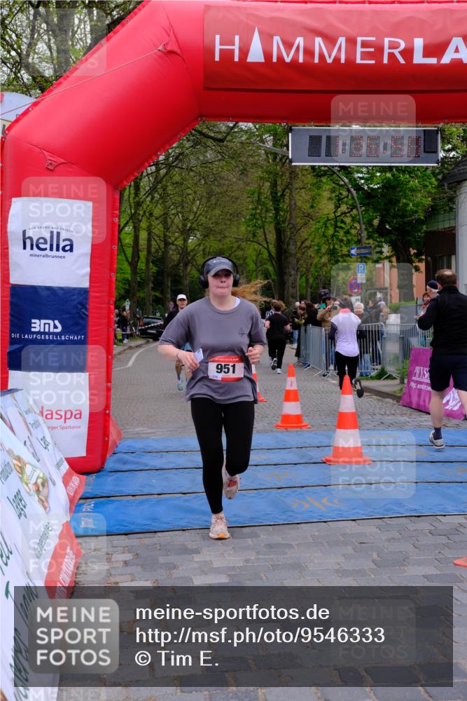 19.04.2026 - Hammer Lauf Tim E. http://msf.ph/oto/9546333 19.04.2026 12:37:06 Ziel 299, 519, 750, 947, 951, 988, 1031, 1089, 1148, 1564, 1579, 1599, 1682, 1704, 1715, 1723, 1931 meine-sportfotos.de