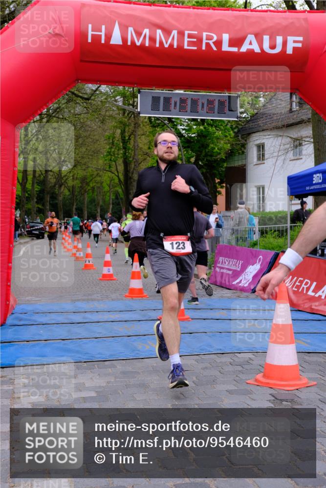 19.04.2026 - Hammer Lauf Tim E. http://msf.ph/oto/9546460 19.04.2026 12:37:35 Ziel 123, 472, 761, 1041, 1042, 1102, 1134, 1161, 1593, 1681, 1786, 1829, 1903 meine-sportfotos.de