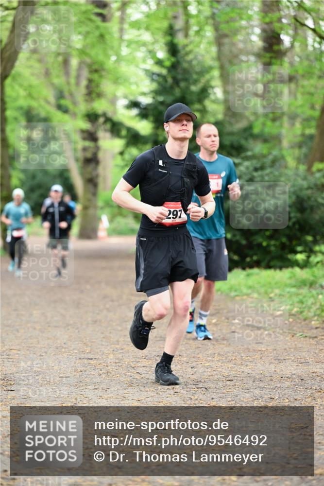 19.04.2026 - Hammer Lauf Dr. Thomas Lammeyer http://msf.ph/oto/9546492 19.04.2026 11:29:32 Laufen 297 meine-sportfotos.de