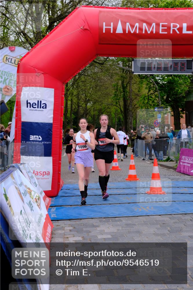 19.04.2026 - Hammer Lauf Tim E. http://msf.ph/oto/9546519 19.04.2026 12:37:57 Ziel 144, 145, 306, 987, 1096, 1106, 1111, 1339, 1563, 1569, 1585 meine-sportfotos.de