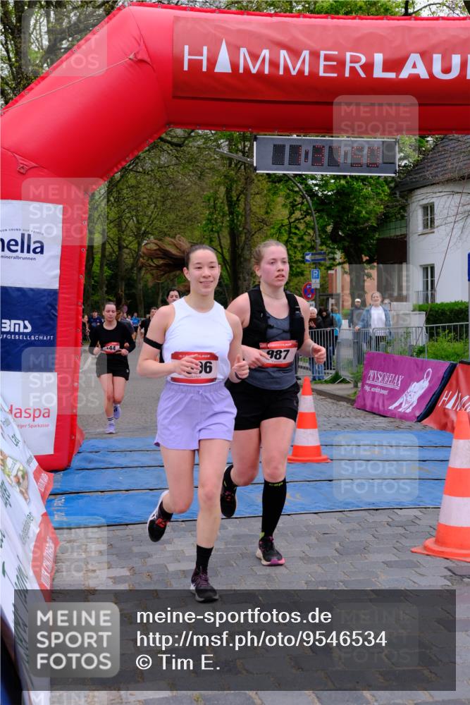 19.04.2026 - Hammer Lauf Tim E. http://msf.ph/oto/9546534 19.04.2026 12:37:58 Ziel 144, 145, 306, 987, 1096, 1106, 1111, 1339, 1569 meine-sportfotos.de