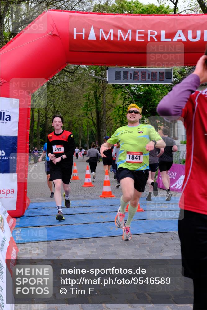 19.04.2026 - Hammer Lauf Tim E. http://msf.ph/oto/9546589 19.04.2026 12:38:11 Ziel 150, 240, 304, 347, 522, 523, 545, 629, 630, 881, 985, 991, 1207, 1349, 1576, 1613, 1841, 1845 meine-sportfotos.de