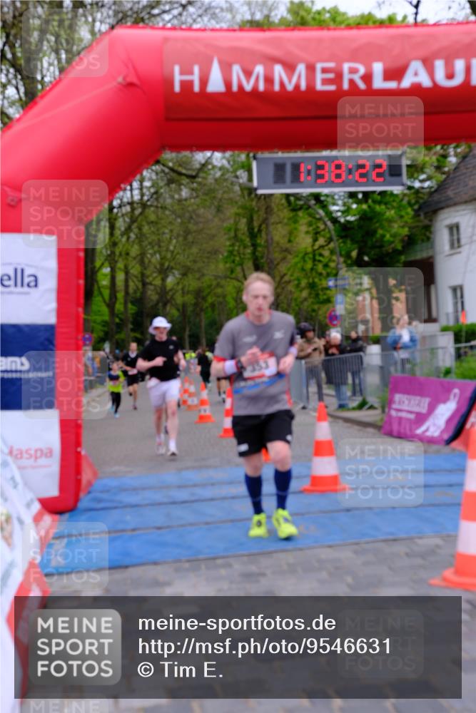 19.04.2026 - Hammer Lauf Tim E. http://msf.ph/oto/9546631 19.04.2026 12:38:30 Ziel 255, 353, 474, 565, 749, 1261, 1869 meine-sportfotos.de