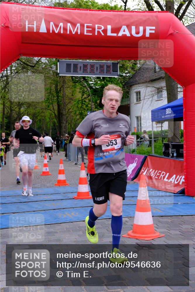 19.04.2026 - Hammer Lauf Tim E. http://msf.ph/oto/9546636 19.04.2026 12:38:31 Ziel 255, 353, 474, 565, 749, 1261, 1869 meine-sportfotos.de