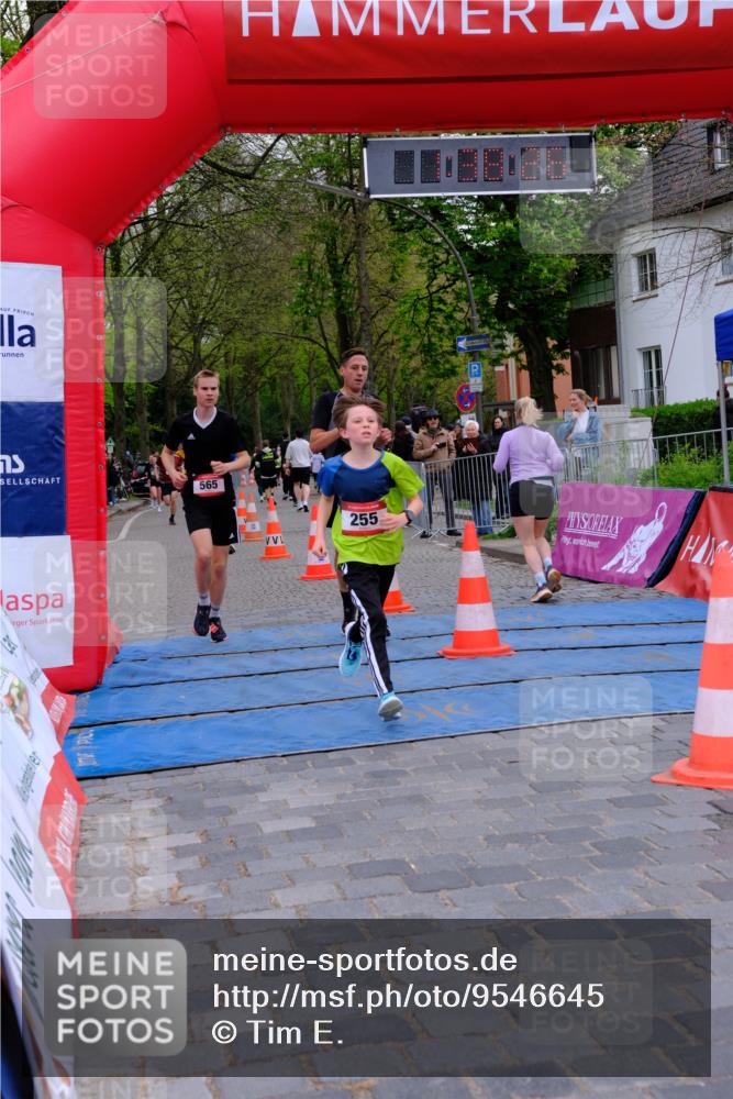 19.04.2026 - Hammer Lauf Tim E. http://msf.ph/oto/9546645 19.04.2026 12:38:34 Ziel 170, 175, 255, 353, 474, 565, 749, 1153, 1261, 1817, 1869 meine-sportfotos.de