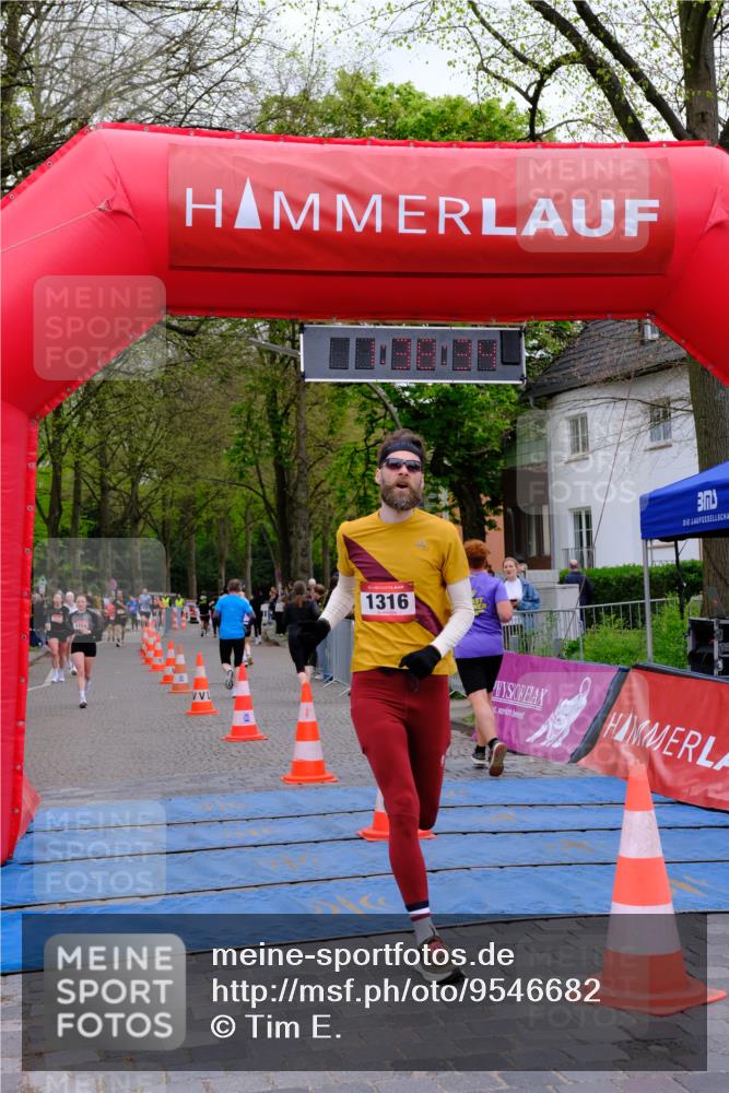 19.04.2026 - Hammer Lauf Tim E. http://msf.ph/oto/9546682 19.04.2026 12:38:42 Ziel 170, 175, 231, 314, 724, 729, 1151, 1153, 1168, 1316, 1817, 1858 meine-sportfotos.de