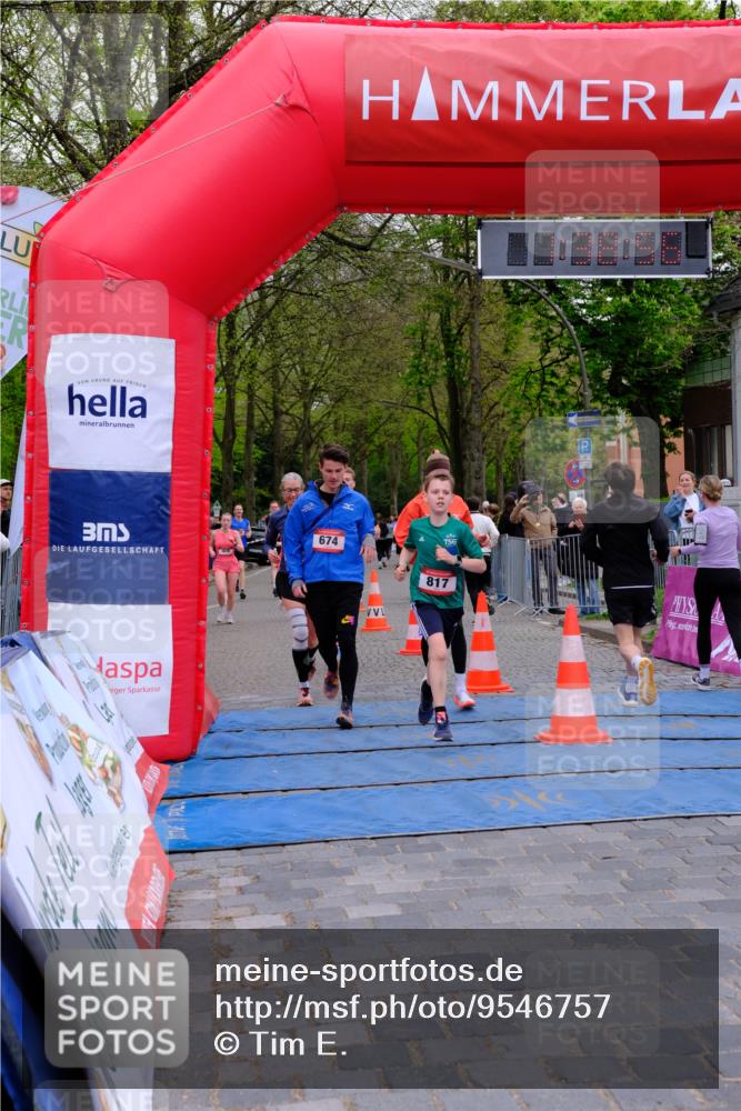 19.04.2026 - Hammer Lauf Tim E. http://msf.ph/oto/9546757 19.04.2026 12:39:04 Ziel 17, 25, 406, 537, 614, 673, 674, 682, 817, 842, 1048, 1567 meine-sportfotos.de