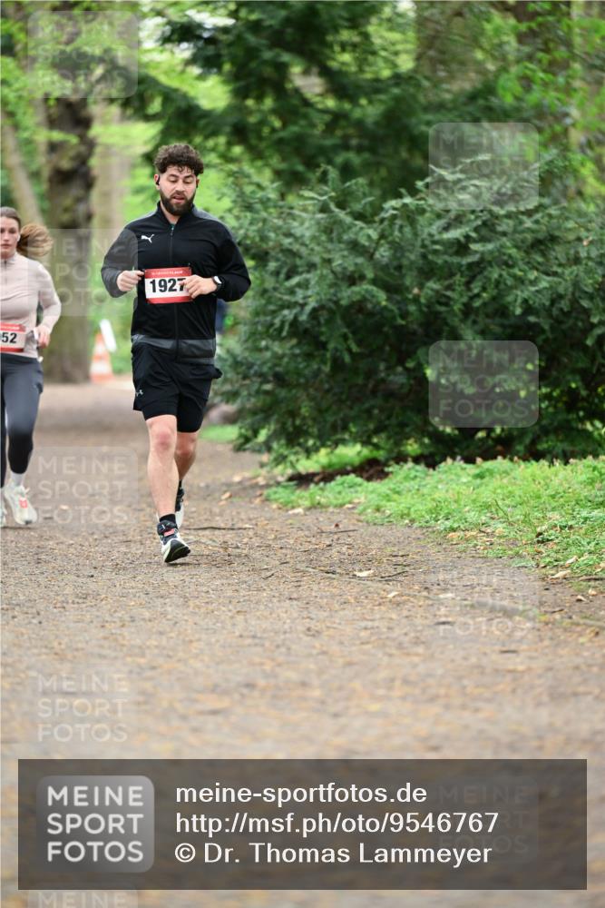19.04.2026 - Hammer Lauf Dr. Thomas Lammeyer http://msf.ph/oto/9546767 19.04.2026 11:30:15 Laufen 1927 meine-sportfotos.de