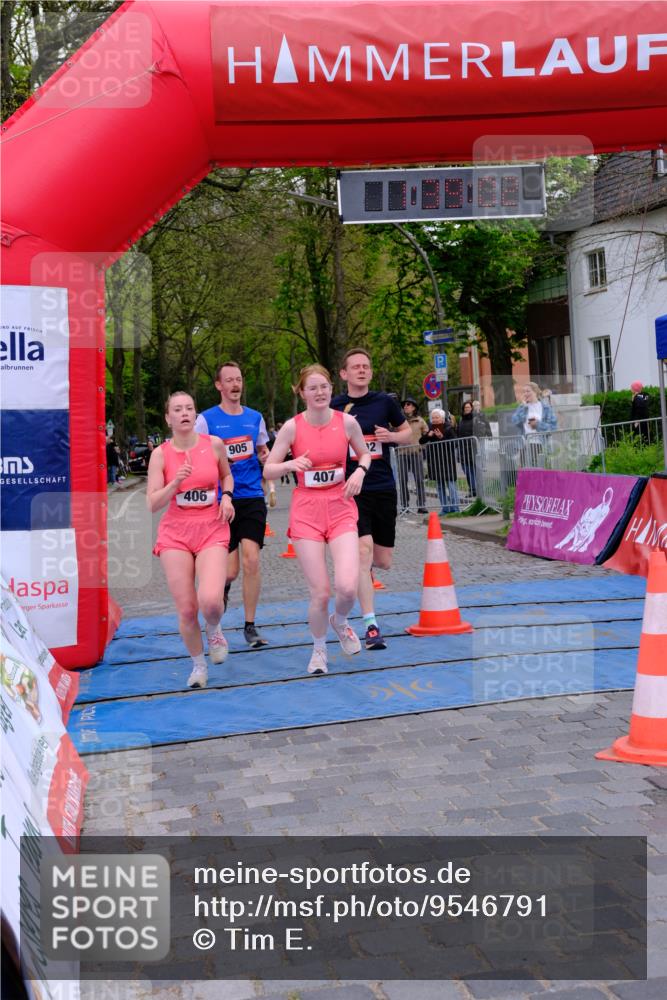 19.04.2026 - Hammer Lauf Tim E. http://msf.ph/oto/9546791 19.04.2026 12:39:10 Ziel 17, 221, 406, 407, 614, 673, 674, 714, 817, 865, 902, 905 meine-sportfotos.de