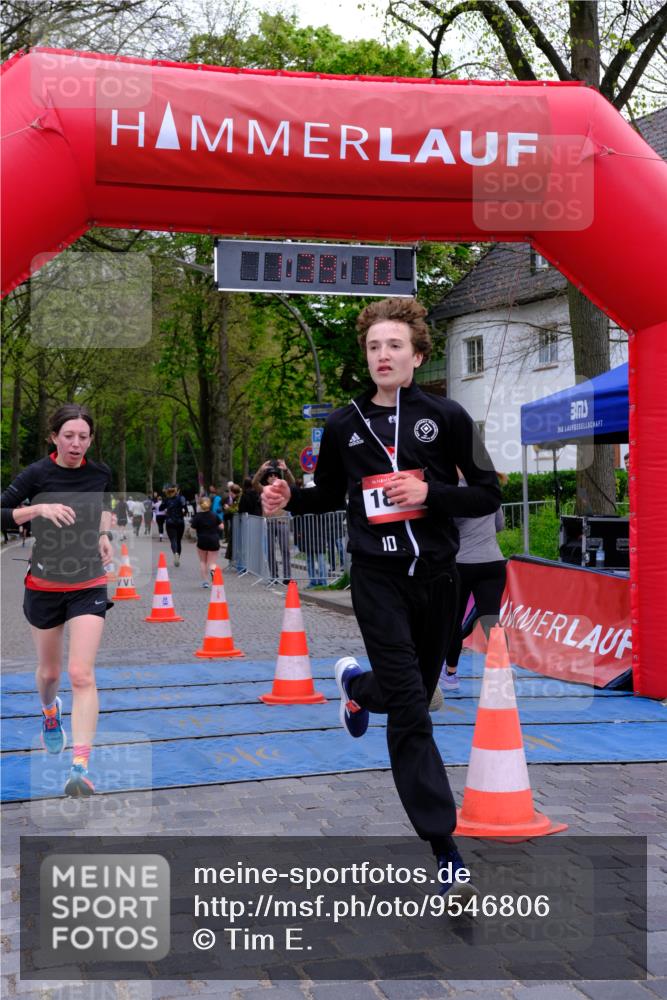 19.04.2026 - Hammer Lauf Tim E. http://msf.ph/oto/9546806 19.04.2026 12:39:18 Ziel 221, 663, 714, 742, 1038, 1137, 1340, 1832 meine-sportfotos.de
