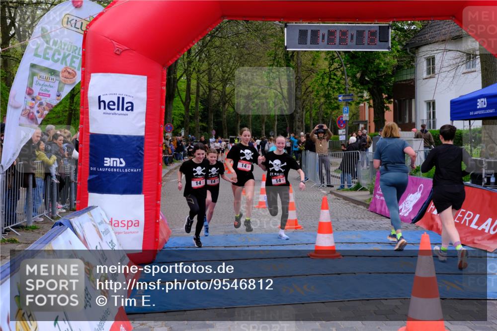 19.04.2026 - Hammer Lauf Tim E. http://msf.ph/oto/9546812 19.04.2026 12:39:24 Ziel 14, 411, 573, 742, 805, 1683 meine-sportfotos.de