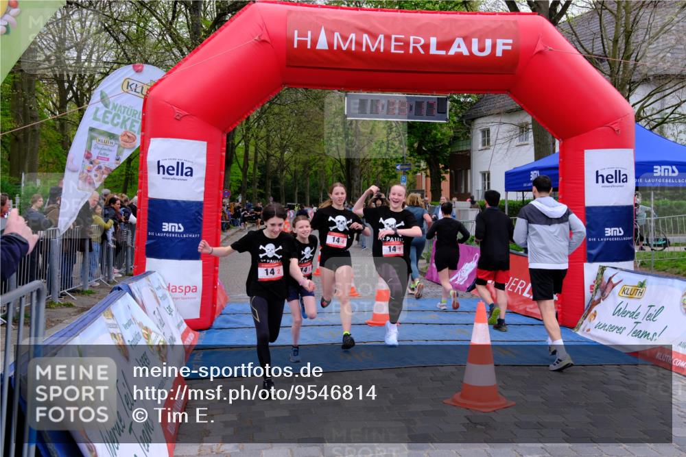 19.04.2026 - Hammer Lauf Tim E. http://msf.ph/oto/9546814 19.04.2026 12:39:25 Ziel 14, 411, 573, 805, 1683 meine-sportfotos.de