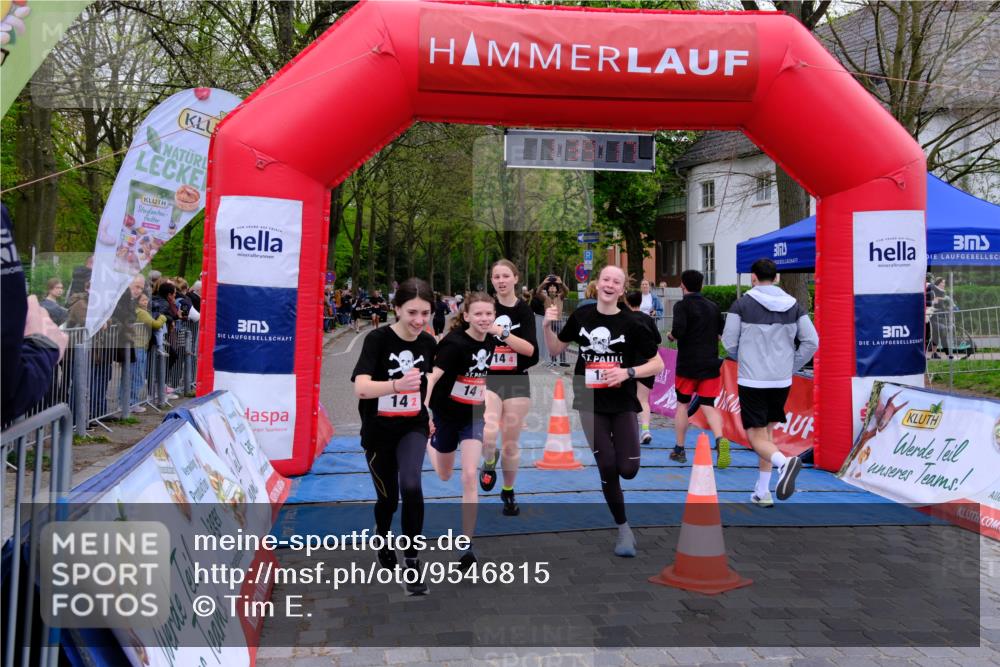 19.04.2026 - Hammer Lauf Tim E. http://msf.ph/oto/9546815 19.04.2026 12:39:25 Ziel 14, 411, 573, 805, 1683 meine-sportfotos.de