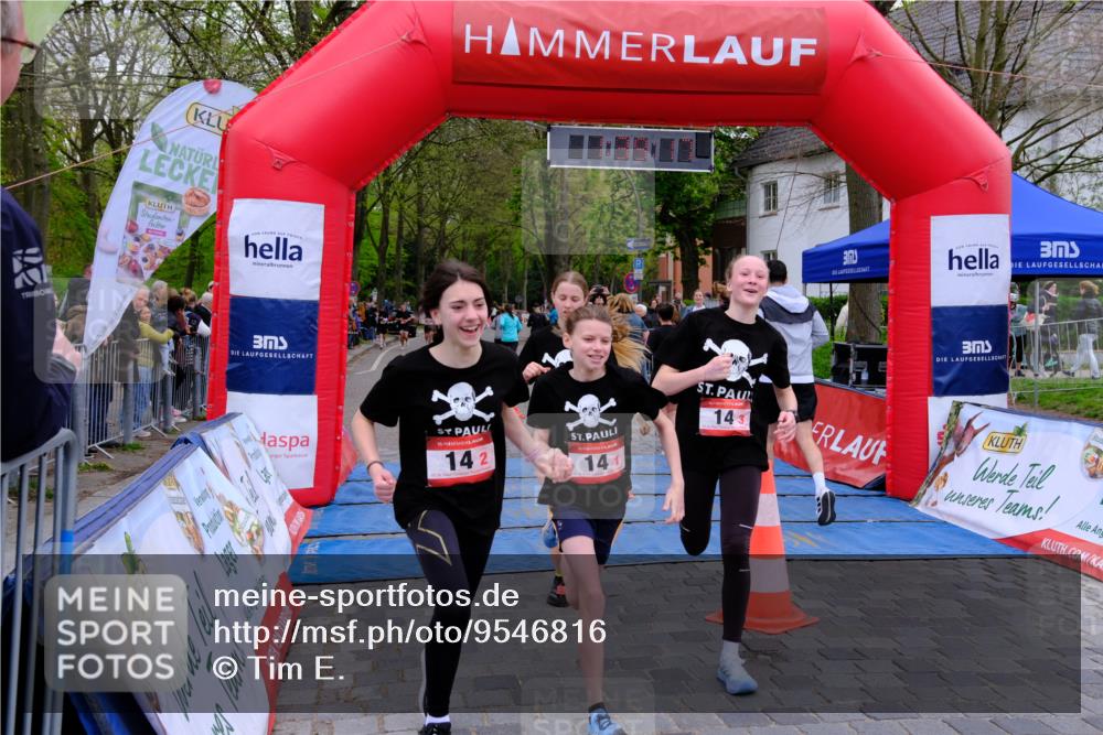 19.04.2026 - Hammer Lauf Tim E. http://msf.ph/oto/9546816 19.04.2026 12:39:25 Ziel 14, 411, 573, 805, 1683 meine-sportfotos.de