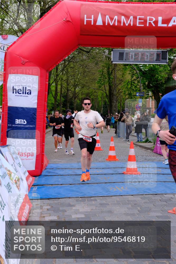 19.04.2026 - Hammer Lauf Tim E. http://msf.ph/oto/9546819 19.04.2026 12:39:35 Ziel 16, 213, 331, 333, 356, 361, 607, 608, 689, 1269, 1609, 1739, 1782 meine-sportfotos.de