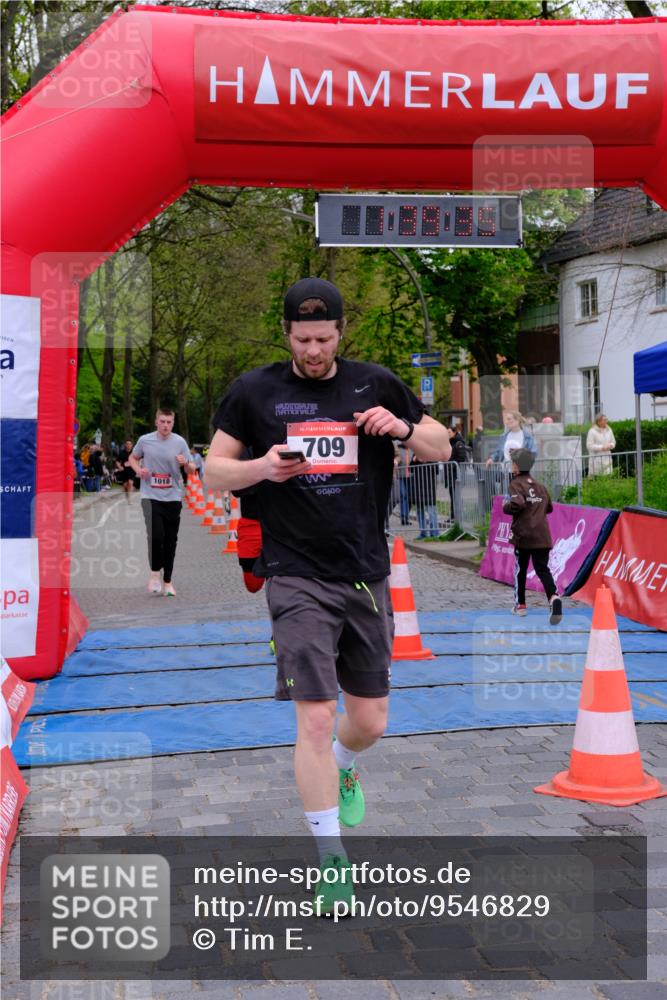 19.04.2026 - Hammer Lauf Tim E. http://msf.ph/oto/9546829 19.04.2026 12:39:43 Ziel 16, 122, 361, 607, 608, 709, 801, 932, 1018, 1269, 1739, 1782 meine-sportfotos.de