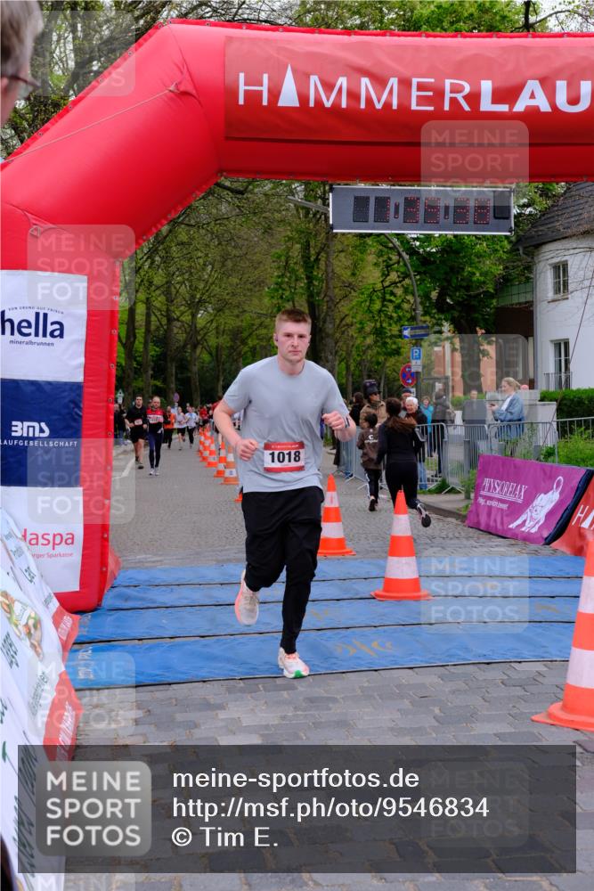 19.04.2026 - Hammer Lauf Tim E. http://msf.ph/oto/9546834 19.04.2026 12:39:46 Ziel 122, 709, 801, 932, 1018, 1646 meine-sportfotos.de