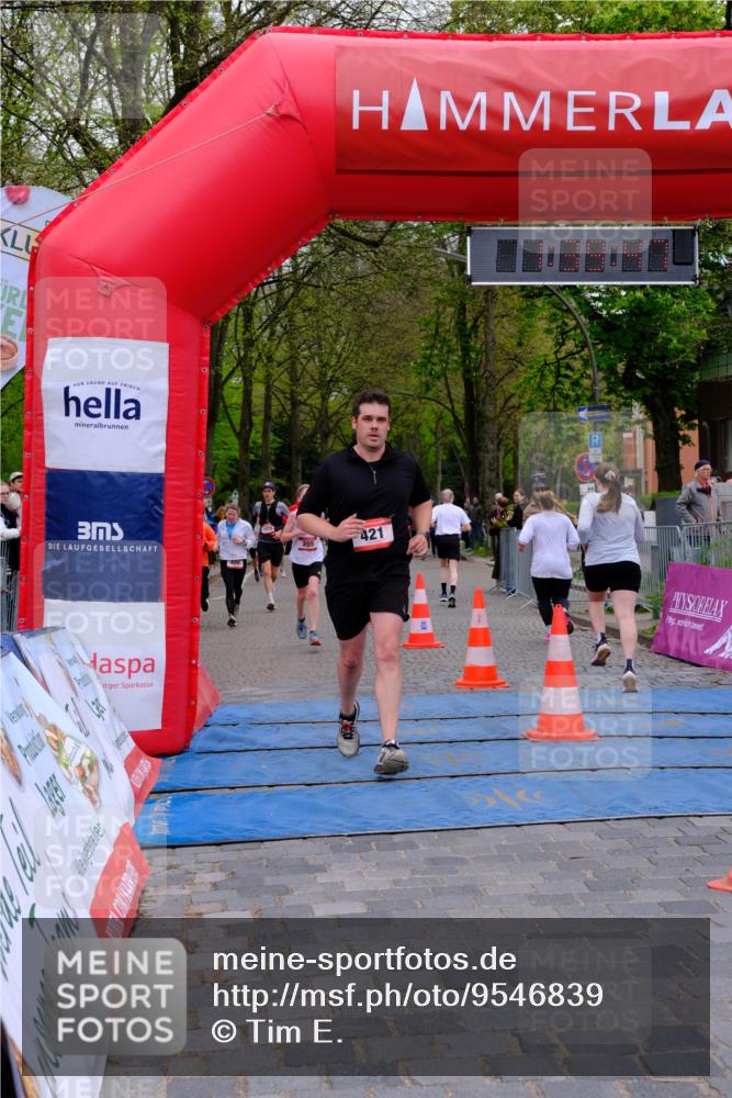 19.04.2026 - Hammer Lauf Tim E. http://msf.ph/oto/9546839 19.04.2026 12:39:55 Ziel 205, 267, 420, 421, 762, 1030, 1260, 1590, 1628, 1646, 1928 meine-sportfotos.de