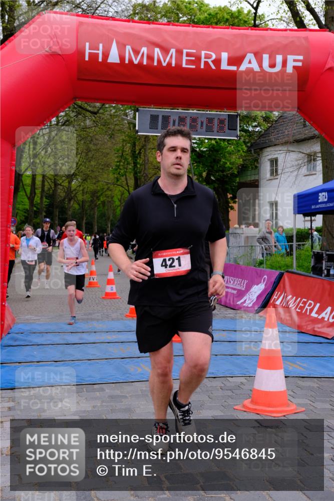 19.04.2026 - Hammer Lauf Tim E. http://msf.ph/oto/9546845 19.04.2026 12:39:56 Ziel 205, 267, 420, 421, 762, 1030, 1260, 1590, 1628, 1646, 1928 meine-sportfotos.de