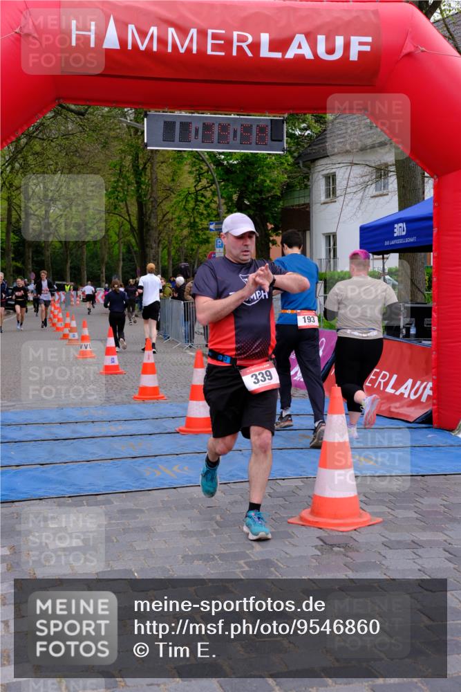 19.04.2026 - Hammer Lauf Tim E. http://msf.ph/oto/9546860 19.04.2026 12:40:06 Ziel 193, 339, 475, 721, 1184, 1186, 1720 meine-sportfotos.de
