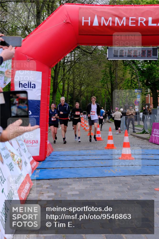 19.04.2026 - Hammer Lauf Tim E. http://msf.ph/oto/9546863 19.04.2026 12:40:11 Ziel 7, 193, 983, 984, 1118, 1119, 1196, 1720 meine-sportfotos.de