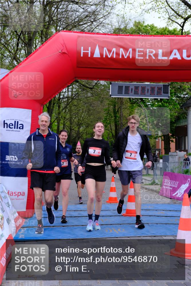 19.04.2026 - Hammer Lauf Tim E. http://msf.ph/oto/9546870 19.04.2026 12:40:13 Ziel 7, 983, 984, 1118, 1119, 1196 meine-sportfotos.de