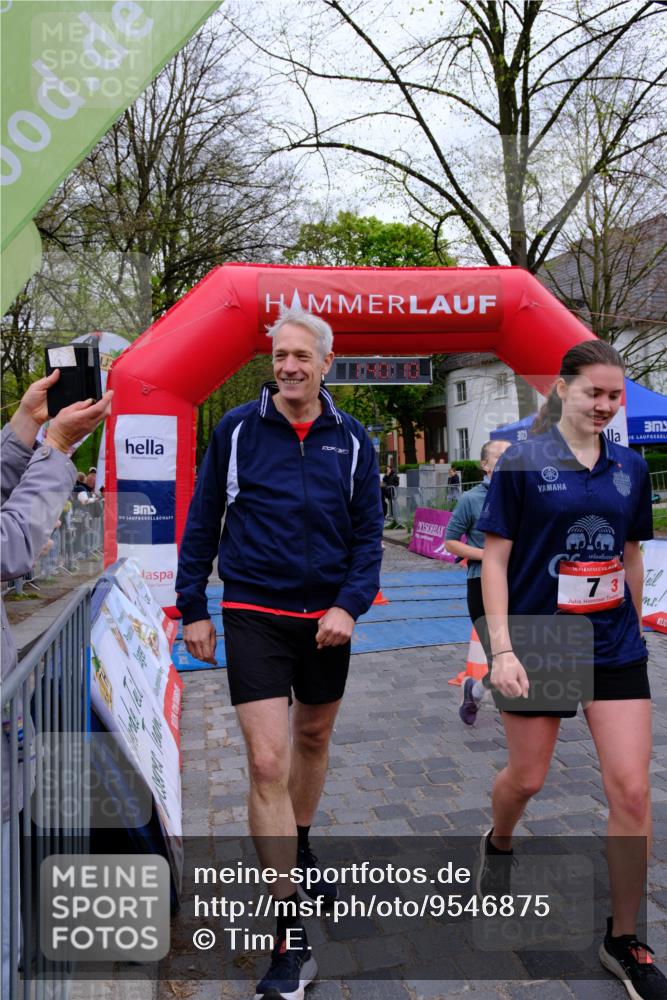 19.04.2026 - Hammer Lauf Tim E. http://msf.ph/oto/9546875 19.04.2026 12:40:17 Ziel 7, 719, 983, 984, 1118, 1119, 1196, 1833, 1856, 1857 meine-sportfotos.de