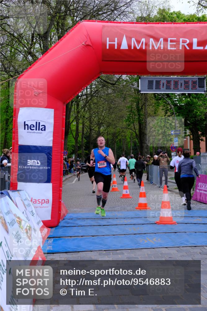 19.04.2026 - Hammer Lauf Tim E. http://msf.ph/oto/9546883 19.04.2026 12:40:34 Ziel 5, 203, 520, 807, 867, 959, 1252, 1581, 1589, 1761, 1801 meine-sportfotos.de