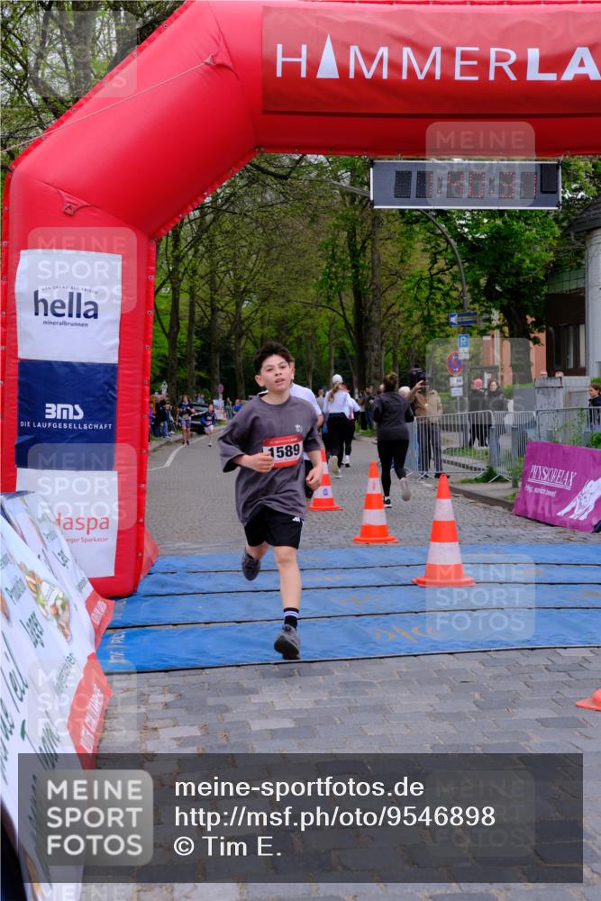 19.04.2026 - Hammer Lauf Tim E. http://msf.ph/oto/9546898 19.04.2026 12:40:39 Ziel 203, 807, 867, 959, 1589, 1801, 1840 meine-sportfotos.de