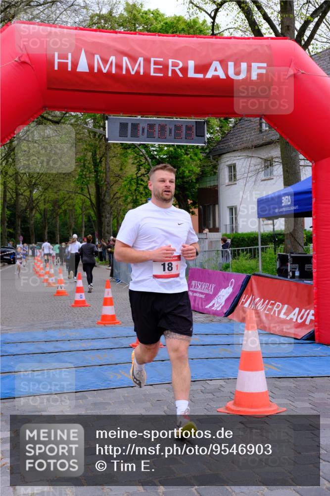 19.04.2026 - Hammer Lauf Tim E. http://msf.ph/oto/9546903 19.04.2026 12:40:41 Ziel 807, 1589, 1617, 1801, 1840 meine-sportfotos.de