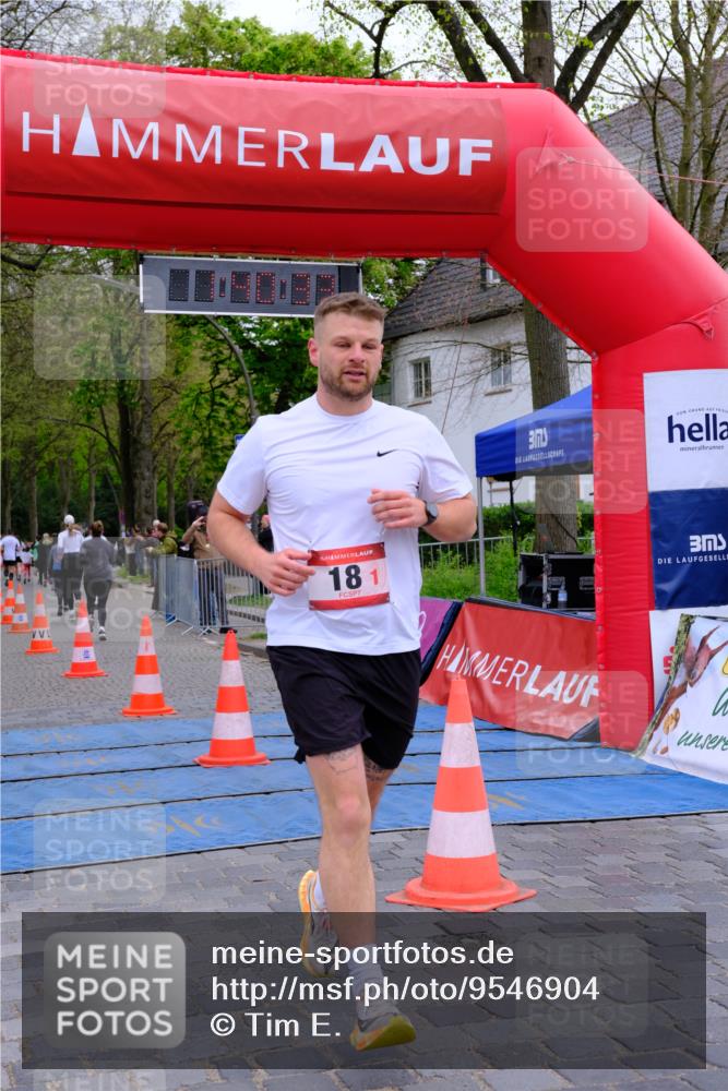 19.04.2026 - Hammer Lauf Tim E. http://msf.ph/oto/9546904 19.04.2026 12:40:41 Ziel 807, 1589, 1617, 1801, 1840 meine-sportfotos.de