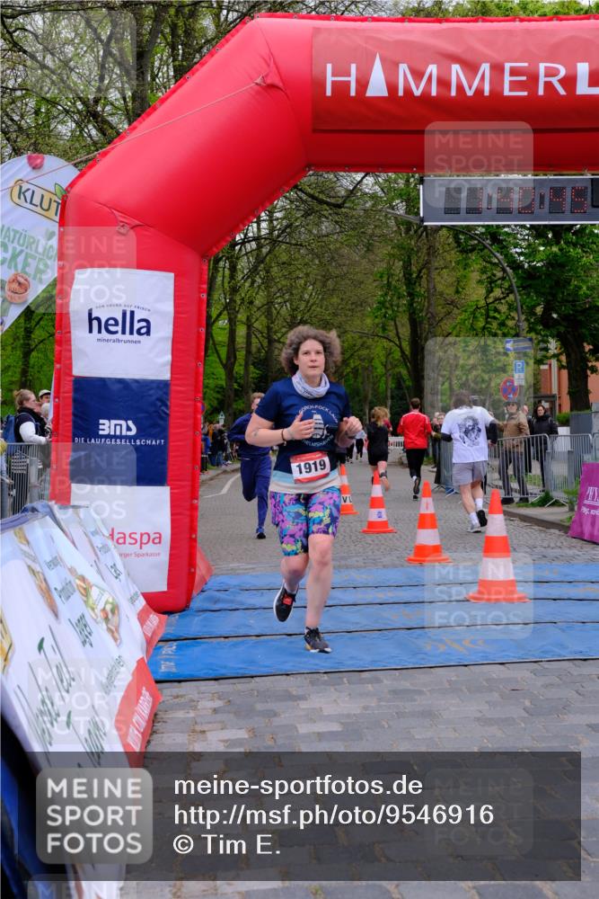 19.04.2026 - Hammer Lauf Tim E. http://msf.ph/oto/9546916 19.04.2026 12:40:53 Ziel 226, 346, 831, 931, 1170, 1209, 1224, 1263, 1621, 1733, 1825, 1831, 1919 meine-sportfotos.de