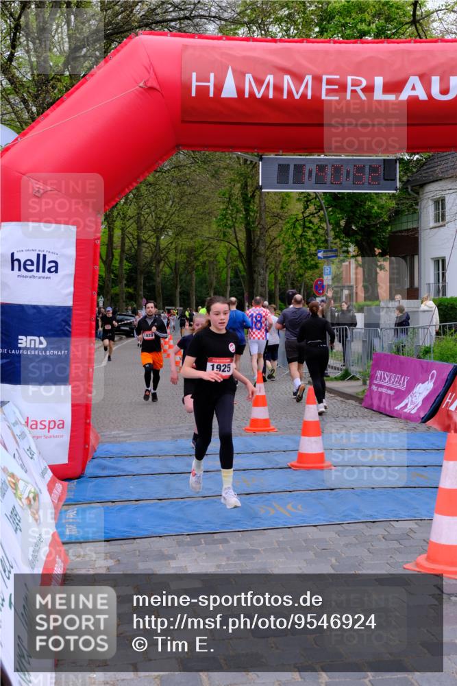 19.04.2026 - Hammer Lauf Tim E. http://msf.ph/oto/9546924 19.04.2026 12:41:00 Ziel 226, 606, 712, 713, 800, 831, 931, 1029, 1072, 1170, 1209, 1224, 1263, 1322, 1621, 1719, 1726, 1825, 1831, 1925 meine-sportfotos.de