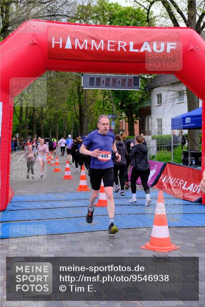 19.04.2026 - Hammer Lauf Tim E. http://msf.ph/oto/9546938 19.04.2026 12:41:07 Ziel 115, 445, 606, 693, 712, 713, 923, 1029, 1056, 1072, 1092, 1159, 1160, 1322, 1573, 1631, 1686, 1719, 1726, 1757, 1848 meine-sportfotos.de
