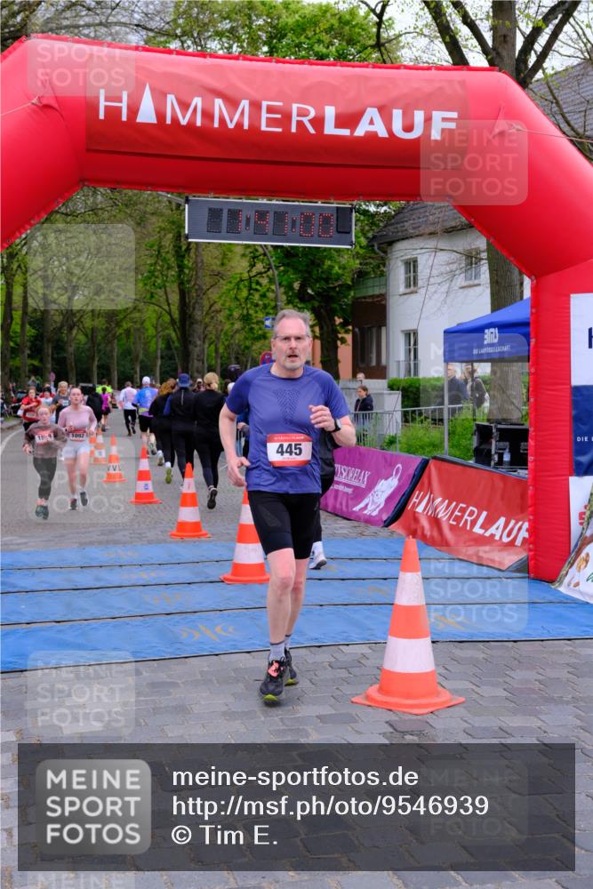 19.04.2026 - Hammer Lauf Tim E. http://msf.ph/oto/9546939 19.04.2026 12:41:07 Ziel 115, 445, 606, 693, 712, 713, 923, 1029, 1056, 1072, 1092, 1159, 1160, 1322, 1573, 1631, 1686, 1719, 1726, 1757, 1848 meine-sportfotos.de