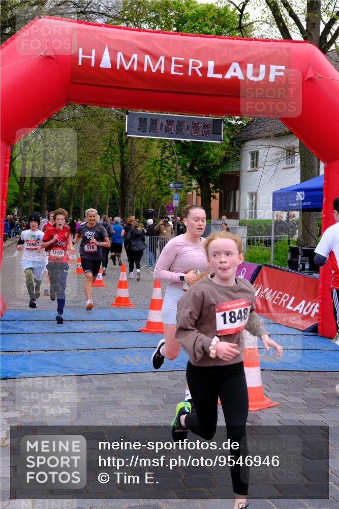 19.04.2026 - Hammer Lauf Tim E. http://msf.ph/oto/9546946 19.04.2026 12:41:10 Ziel 115, 445, 693, 923, 1056, 1092, 1146, 1159, 1160, 1322, 1353, 1573, 1631, 1686, 1719, 1757, 1848 meine-sportfotos.de