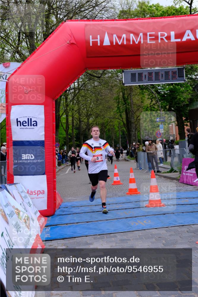19.04.2026 - Hammer Lauf Tim E. http://msf.ph/oto/9546955 19.04.2026 12:41:22 Ziel 3, 416, 1069, 1291, 1874 meine-sportfotos.de