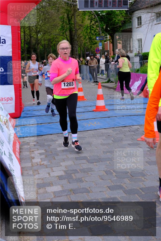 19.04.2026 - Hammer Lauf Tim E. http://msf.ph/oto/9546989 19.04.2026 12:41:41 Ziel 154, 224, 262, 418, 732, 802, 830, 1076, 1077, 1203, 1277, 1311, 1591, 1592, 1781 meine-sportfotos.de