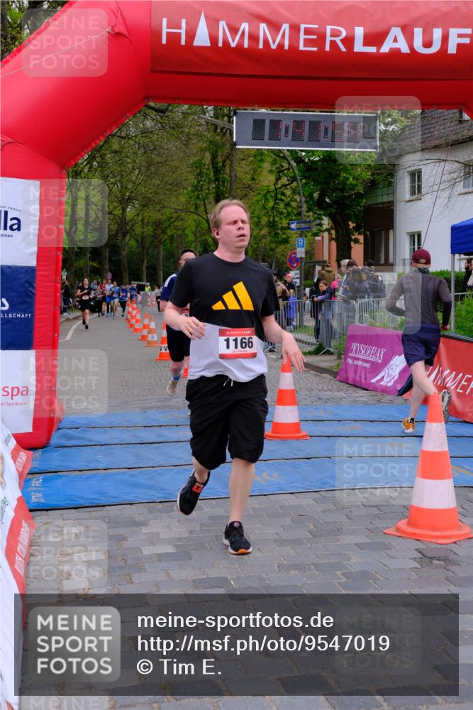 19.04.2026 - Hammer Lauf Tim E. http://msf.ph/oto/9547019 19.04.2026 12:42:02 Ziel 443, 555, 556, 558, 592, 810, 1163, 1166, 1634, 1884 meine-sportfotos.de