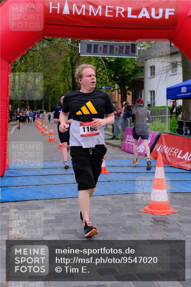 19.04.2026 - Hammer Lauf Tim E. http://msf.ph/oto/9547020 19.04.2026 12:42:02 Ziel 443, 555, 556, 558, 592, 810, 1163, 1166, 1634, 1884 meine-sportfotos.de