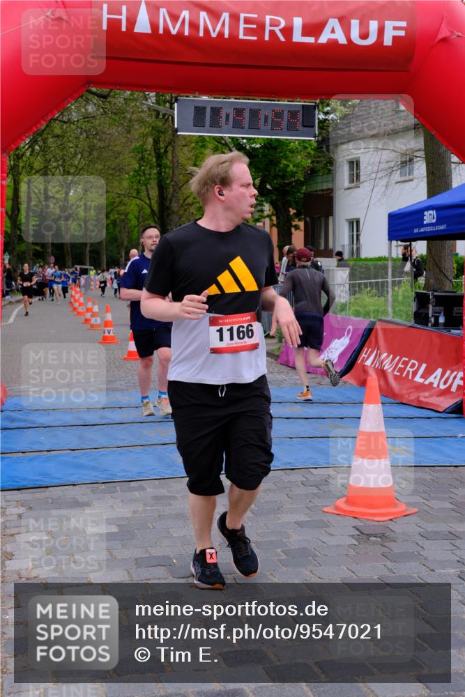 19.04.2026 - Hammer Lauf Tim E. http://msf.ph/oto/9547021 19.04.2026 12:42:02 Ziel 443, 555, 556, 558, 592, 810, 1163, 1166, 1634, 1884 meine-sportfotos.de