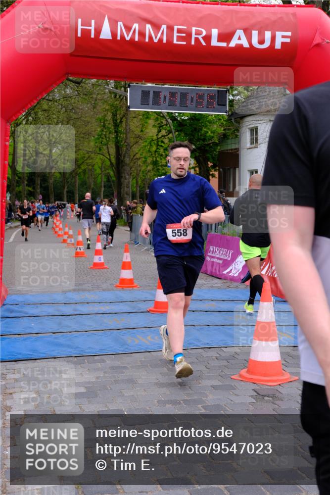 19.04.2026 - Hammer Lauf Tim E. http://msf.ph/oto/9547023 19.04.2026 12:42:03 Ziel 558, 1163, 1166, 1634, 1884 meine-sportfotos.de