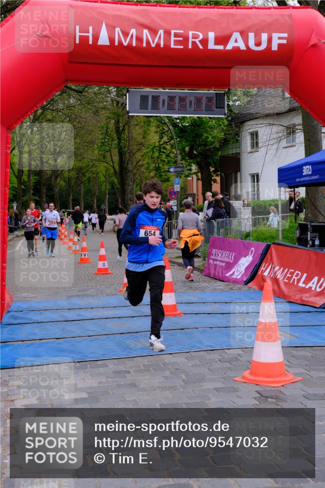 19.04.2026 - Hammer Lauf Tim E. http://msf.ph/oto/9547032 19.04.2026 12:42:12 Ziel 360, 473, 506, 546, 631, 654, 671, 972, 973, 1634, 1636, 1905, 1914 meine-sportfotos.de