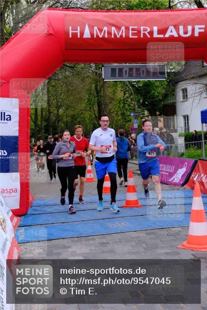 19.04.2026 - Hammer Lauf Tim E. http://msf.ph/oto/9547045 19.04.2026 12:42:17 Ziel 153, 473, 506, 515, 671, 882, 972, 973, 1036, 1115, 1218, 1690, 1722, 1878, 1914 meine-sportfotos.de