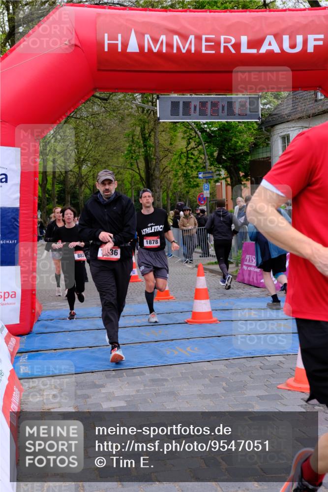 19.04.2026 - Hammer Lauf Tim E. http://msf.ph/oto/9547051 19.04.2026 12:42:20 Ziel 153, 473, 486, 506, 515, 671, 882, 972, 973, 1036, 1115, 1218, 1596, 1690, 1722, 1878, 1914 meine-sportfotos.de